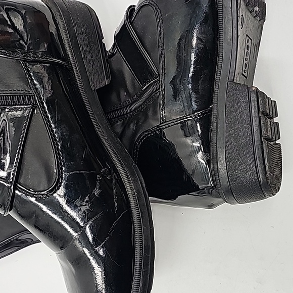 Totes Patent Leather & Nylon Winter Boots w Red Plaid Top Sock Lining - Picture 9 of 10